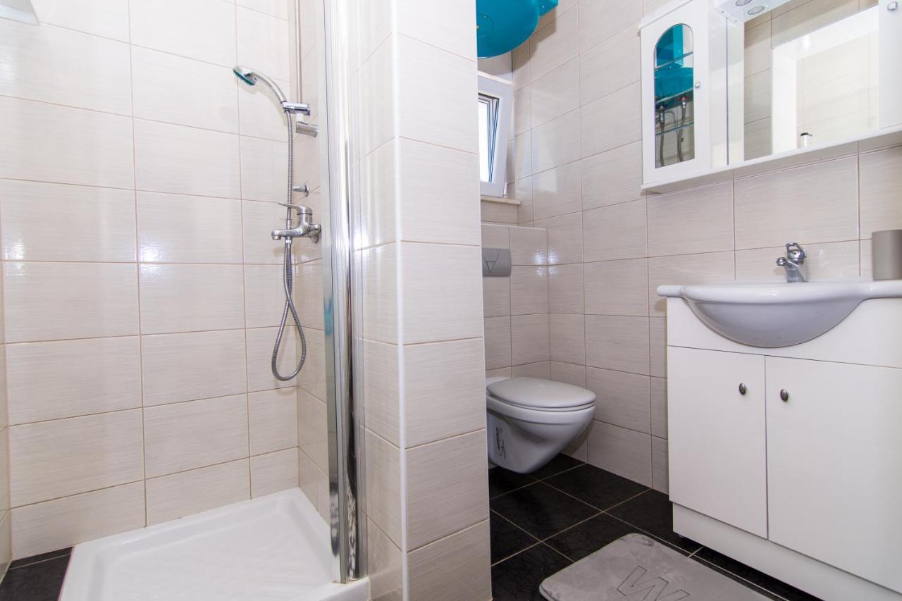 Apartmani Mlacic Donji Okrug  Екстер'єр фото