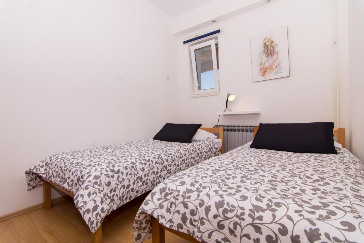 Apartmani Mlacic Donji Okrug  Екстер'єр фото