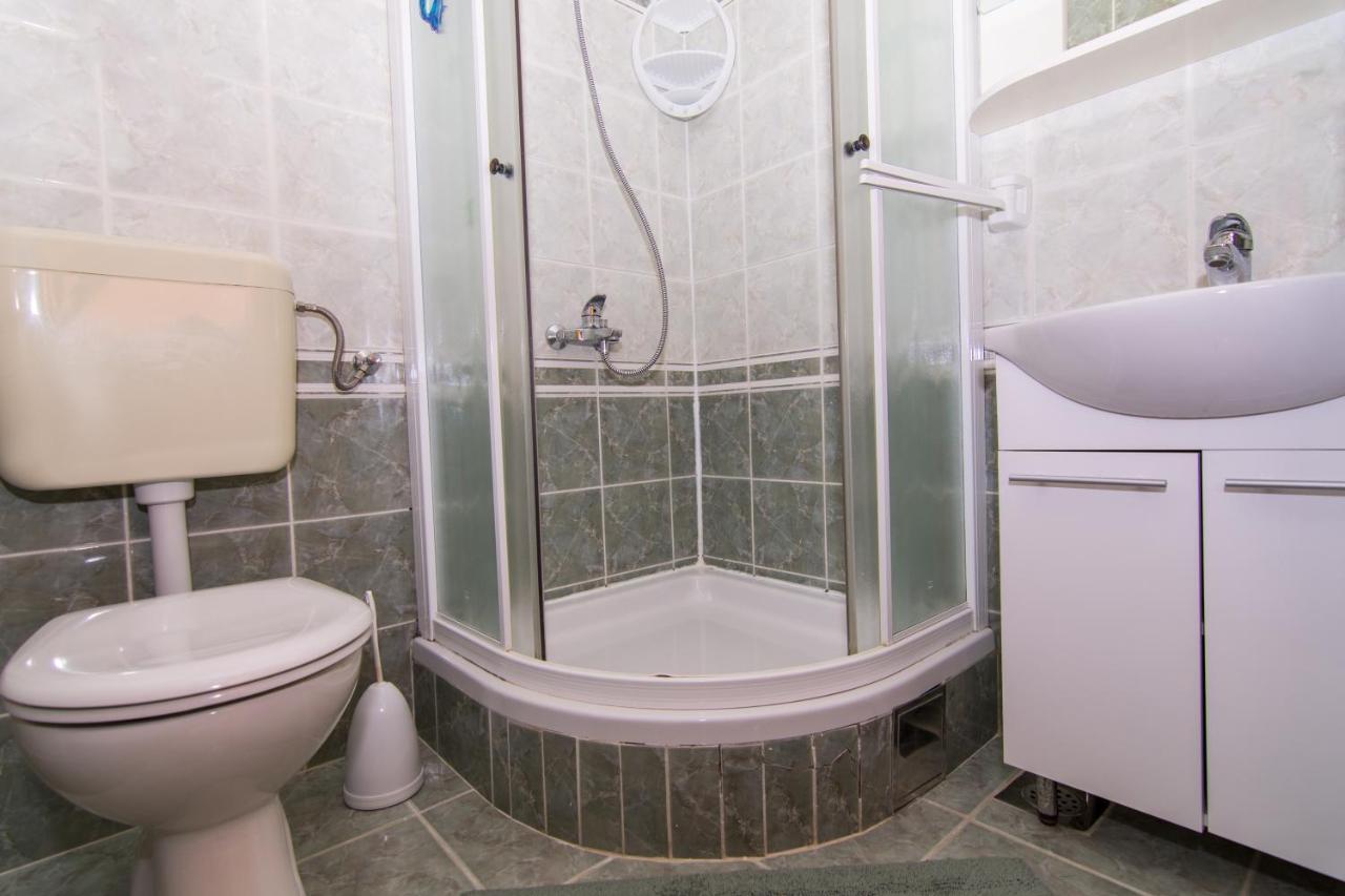 Apartmani Mlacic Donji Okrug  Екстер'єр фото